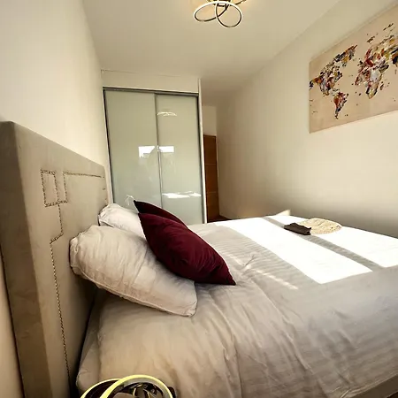 Arena Center Town * Reims